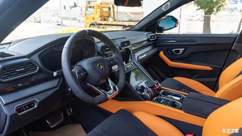 Urus 全部在售 2023款 2022款 2021款 2018款,Urus价格优惠5.4万 欢迎试乘试驾